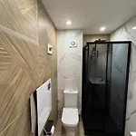 Avelov Art Apartment *