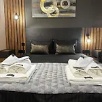Apartament Avelov Art *